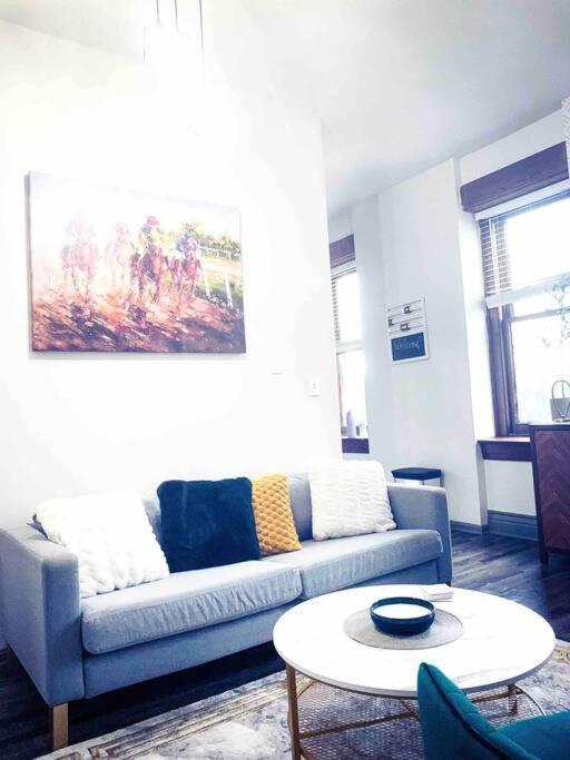 2Br Unit W/ Cinema Room In Nulu Луїсвілл Екстер'єр фото